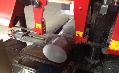 马山卧式带锯床加工时出现明显振荡如何排查？